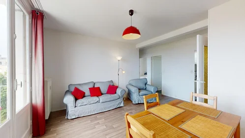 Chambre privée à 14 Rue Albert Camus, image 27 de 40