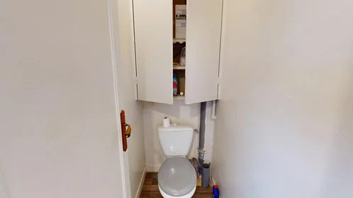 Chambre privée à 14 Rue Albert Camus, image 39 de 40