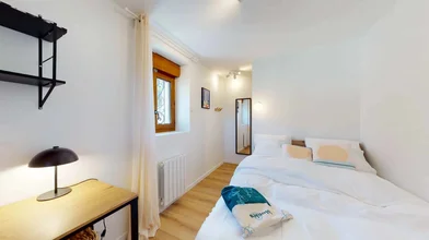 Private room at 43 avenue de la République Créteil 94000 FR, image 1 of 34
