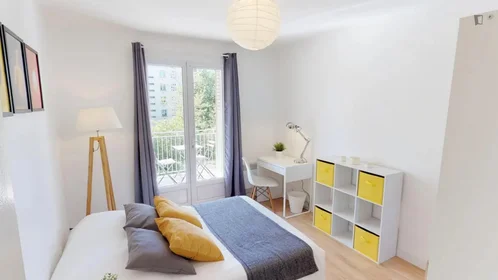 Habitación privada en Rue du Chèvrefeuille, imagen 2 de 11