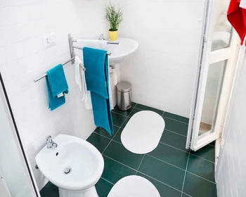 Prywatny pokój Viale Carlo Espinasse, obraz 19 20