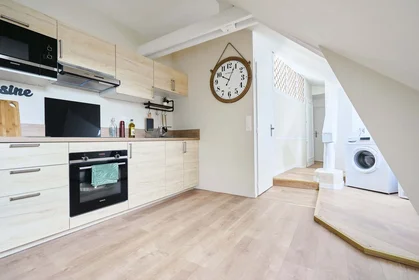 Chambre privée à 21 Av. Jean Jaurès, 51100 Reims, France, image 15 de 22