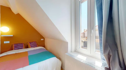 Private room at 11 Bd Lafayette, 63000 Clermont-Ferrand, France, image 4 of 19