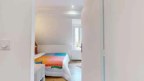 Private room at 11 Bd Lafayette, 63000 Clermont-Ferrand, France, image 9 of 19