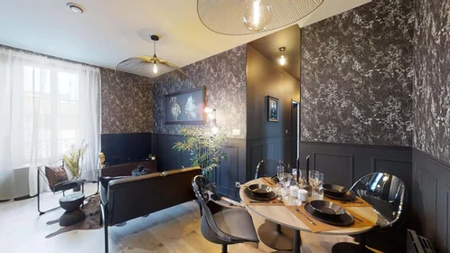Privatzimmer in der 24 Bd Henri Arnauld, 49100 Angers, France, bild 12 von 19