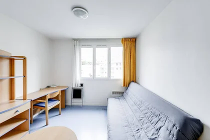Private room in residence at Issy-les-Moulineaux, 92130, image 3 of 6