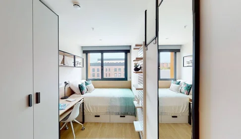 Stanza privata in residence in Barcelona, 08019, immagine 28 di 29