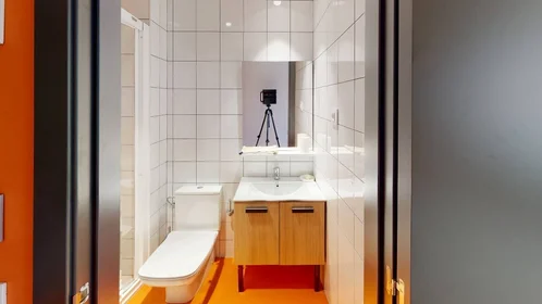 Stanza privata in residence in Barcelona, 08019, immagine 29 di 29
