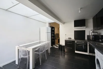 Chambre privée à 34 Rue de Croix, image 10 de 25