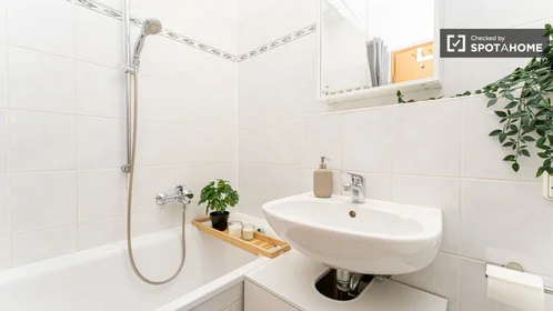 Prywatny pokój Hubertusdamm, obraz 8 19