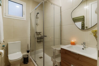 Chambre privée à Ciutat Vella, Barcelona, image 16 de 22