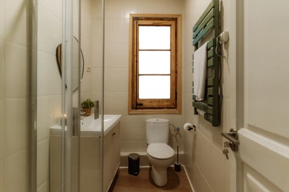 Chambre privée à Ciutat Vella, Barcelona, image 21 de 22