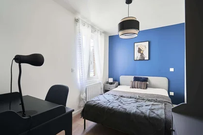 Chambre privée à 15 Rue d'Ennetières, 59000 Lille, France, image 1 de 10