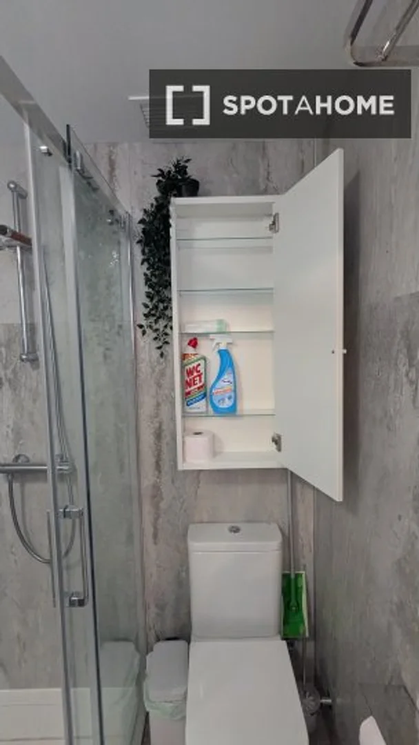 Asequible apartamento estudio con características esenciales en 