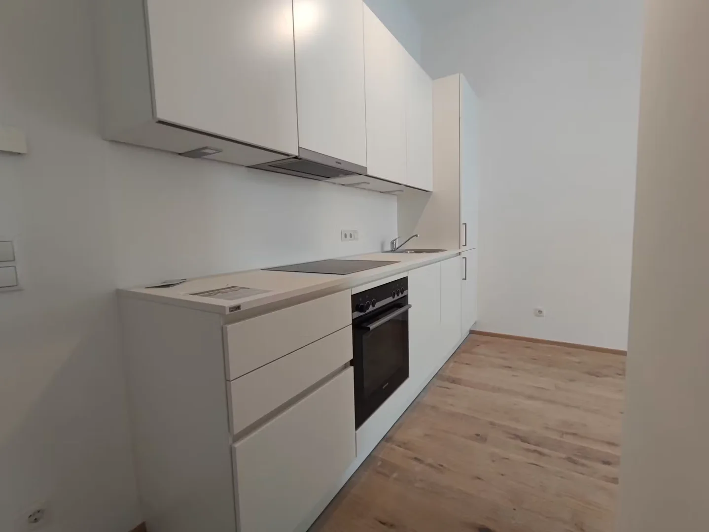Chambre conviviale pour les étudiants dans  avec des équipements modernes