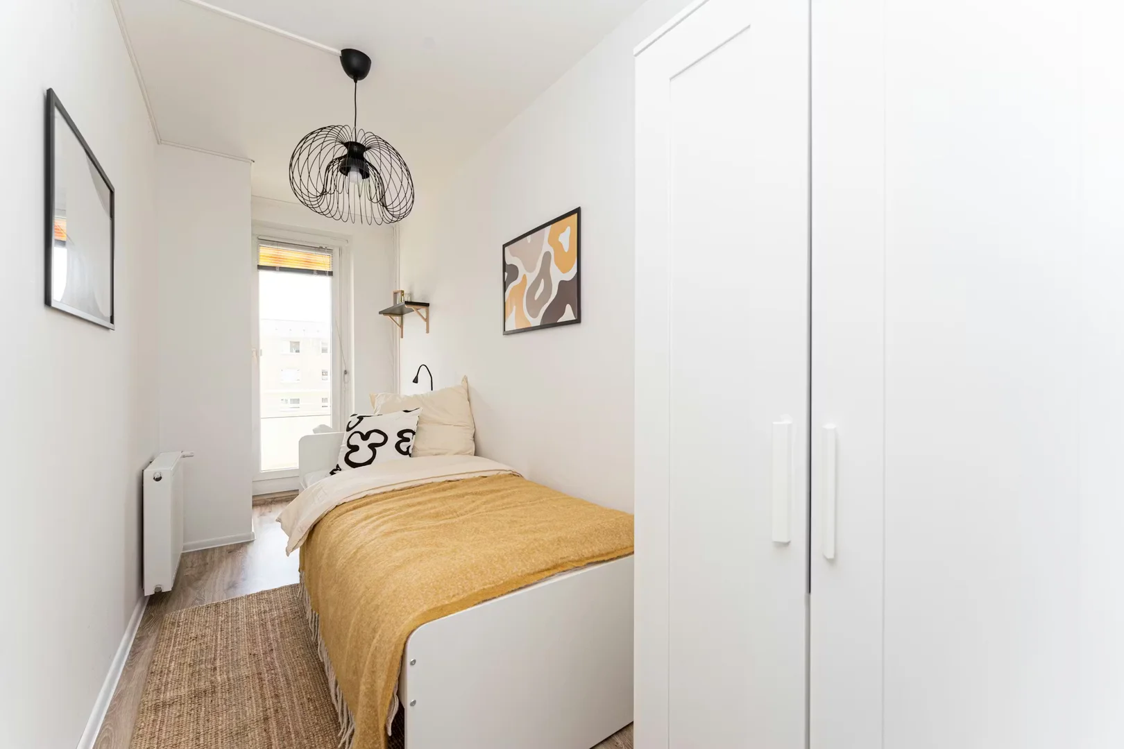 Habitación para estudiantes en  con área de estudio y facilidades compartidas