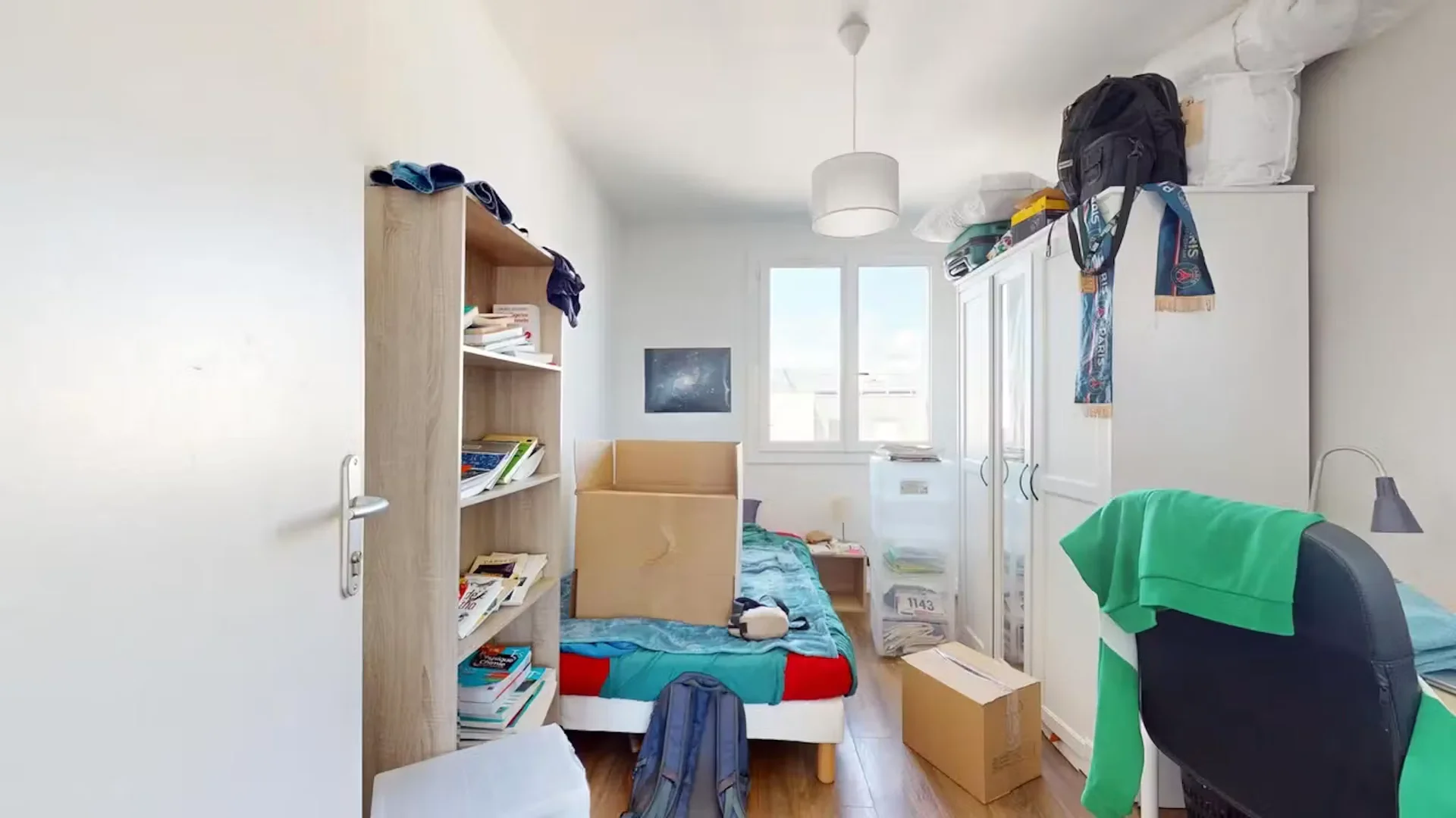 Chambre à louer dans un appartement d'étudiant à , entièrement meublée