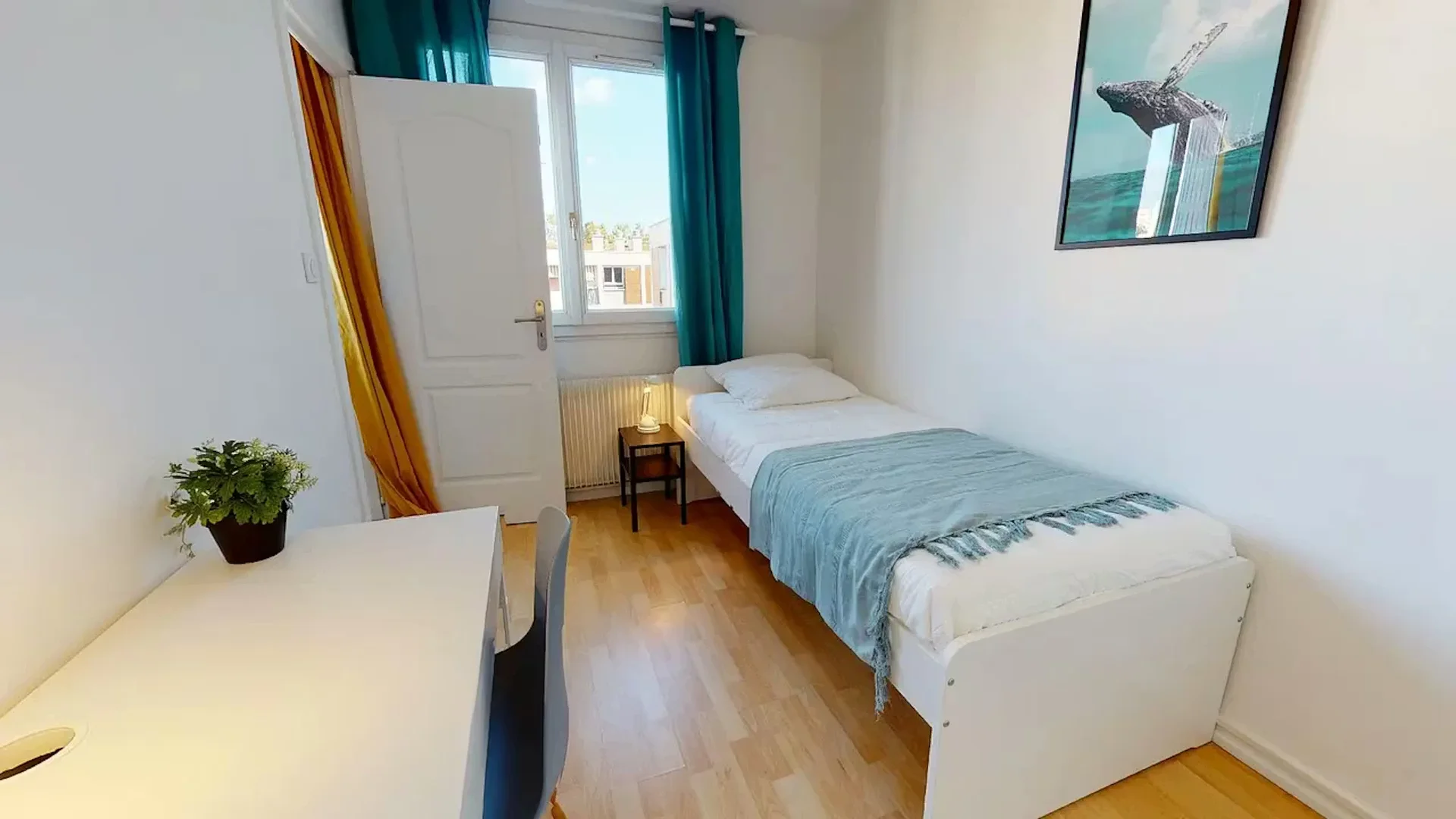 Camera per studenti economica con posizione comoda a 