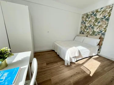 Prywatny pokój Barriada Villegas, Macarena, obraz 1 7