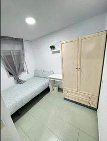 Quarto privado em C. Pensamiento, 3, 28902 Getafe, Madrid, Spagna, imagem 1 de 13