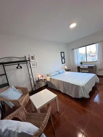 Private room at C. Miguel Ángel, 28802 Alcalá de Henares, Madrid, Spagna, image 1 of 13