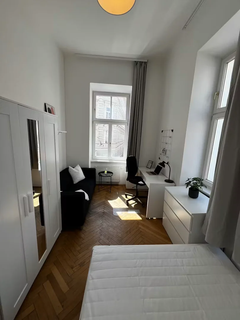 Chambre d'étudiant fonctionnelle parfaite pour étudier dans 