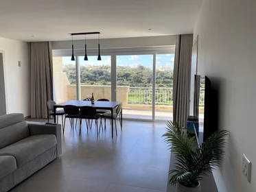 Logement entier à Triq Marsalforn 157, image 1 de 10
