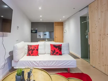 Całe miejsce Carrer de Marià Cubí 175, obraz 2 25