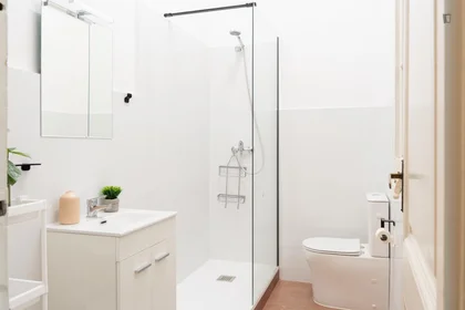 Chambre privée à Rambla de Catalunya, image 16 de 19