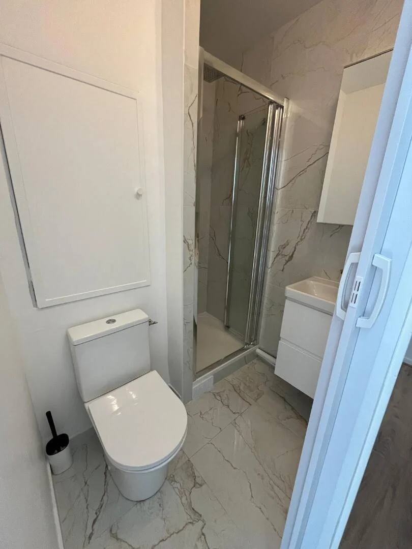 Chambre d'étudiant confortable et spacieuse dans 