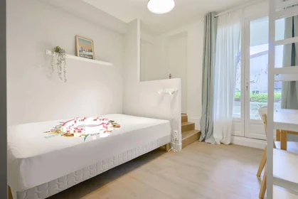 Private room at 271 Rue d'Estienne d'Orves, 92700 Colombes, France, image 1 of 40