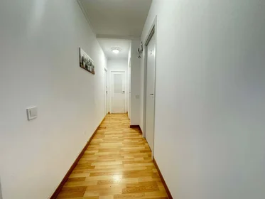 Privatzimmer in der C. de San Asturio Serrano, 3, 28802 Alcalá de Henares, Madrid, Spain, bild 26 von 27