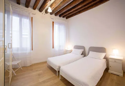 Entire apartment at Calle Lion, 3385, 30122 Venezia VE, Italia, image 27 of 34
