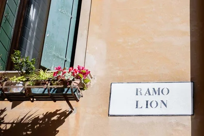 Entire apartment at Calle Lion, 3385, 30122 Venezia VE, Italia, image 30 of 34