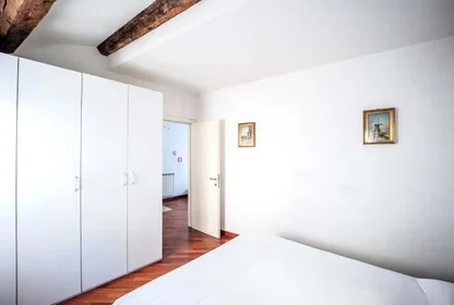 Entire apartment at Calle del Pestrin, 3889, 30122 Venezia VE, Italia, image 15 of 31