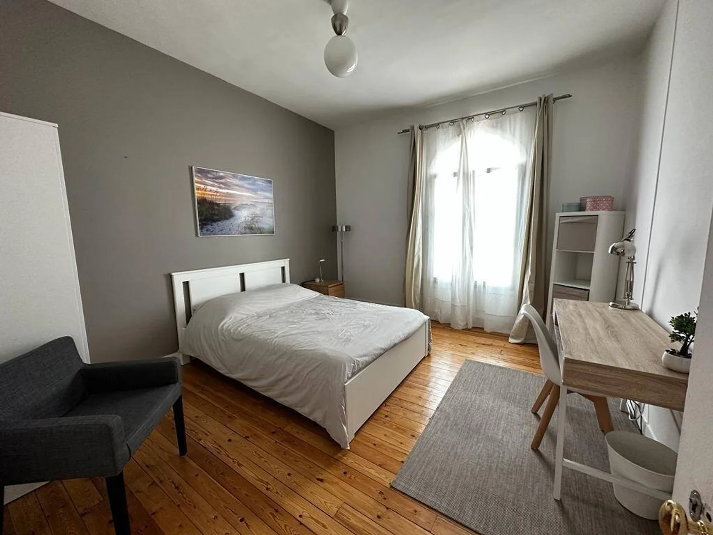 Chambre d'étudiant économique avec emplacement pratique dans 