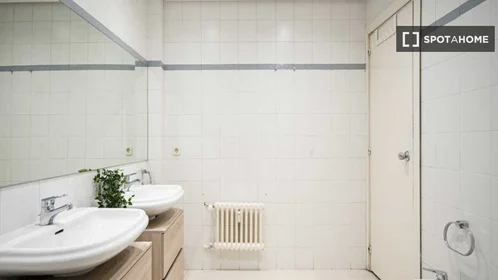 Privatzimmer in der Calle Núñez de Balboa, bild 7 von 19