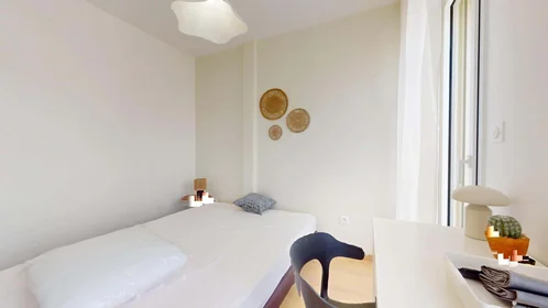 Privatzimmer in der 32 Rue Tarissan, 31400 Toulouse, France, bild 6 von 17