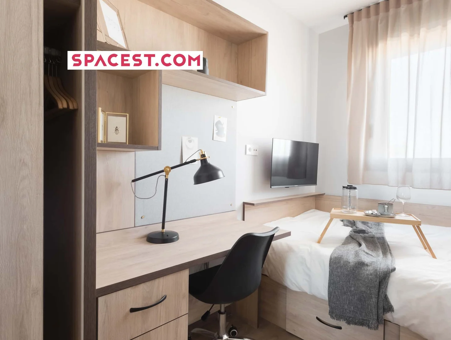 Habitación asequible para estudiantes con buena iluminación en 