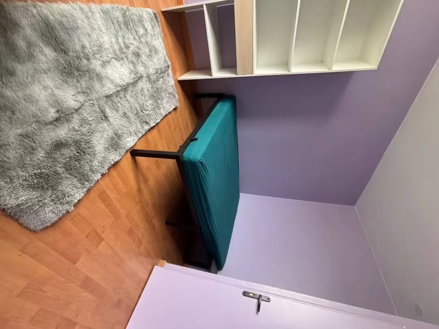 Habitación en apartamento estudiantil en alquiler en , completamente amueblado