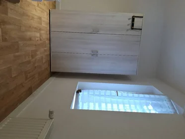Prywatny pokój Troyes, 10000, obraz 32 36