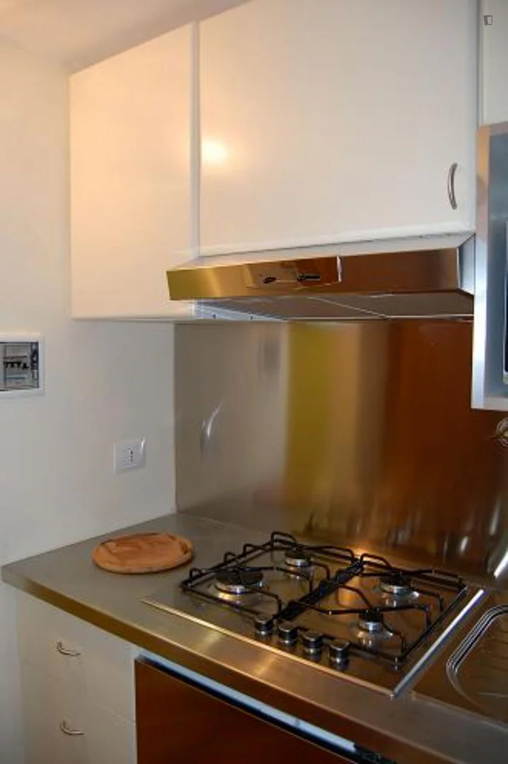Fully equipped studio flat for students in 