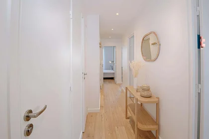 Quarto privado em 45 Bd du Président Wilson, 06600 Antibes, France, imagem 8 de 8
