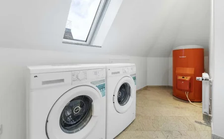 Quarto privado em Heerstraße 2, 14052 Berlin, Germany, imagem 5 de 26