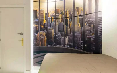 Private room at C. de Sta. Cruz de Marcenado, Centro, 28015 Madrid, Spain, image 1 of 20