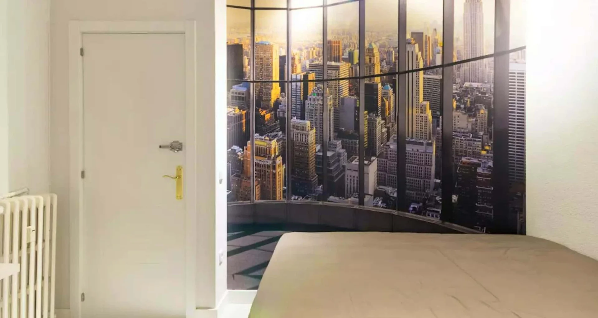 Cozy room for students available in