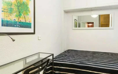 Room for rent with double bed {area}