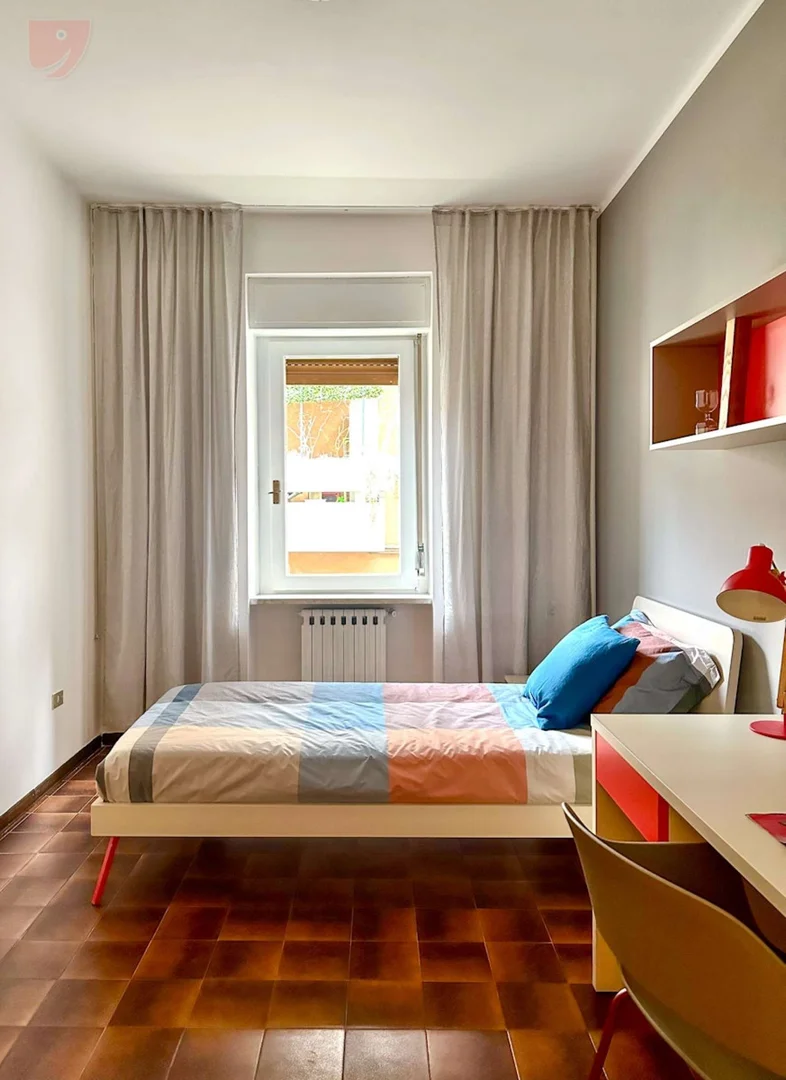 Cozy room for students available in 