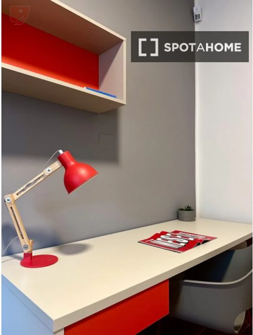 Student-friendly room in  with modern amenities