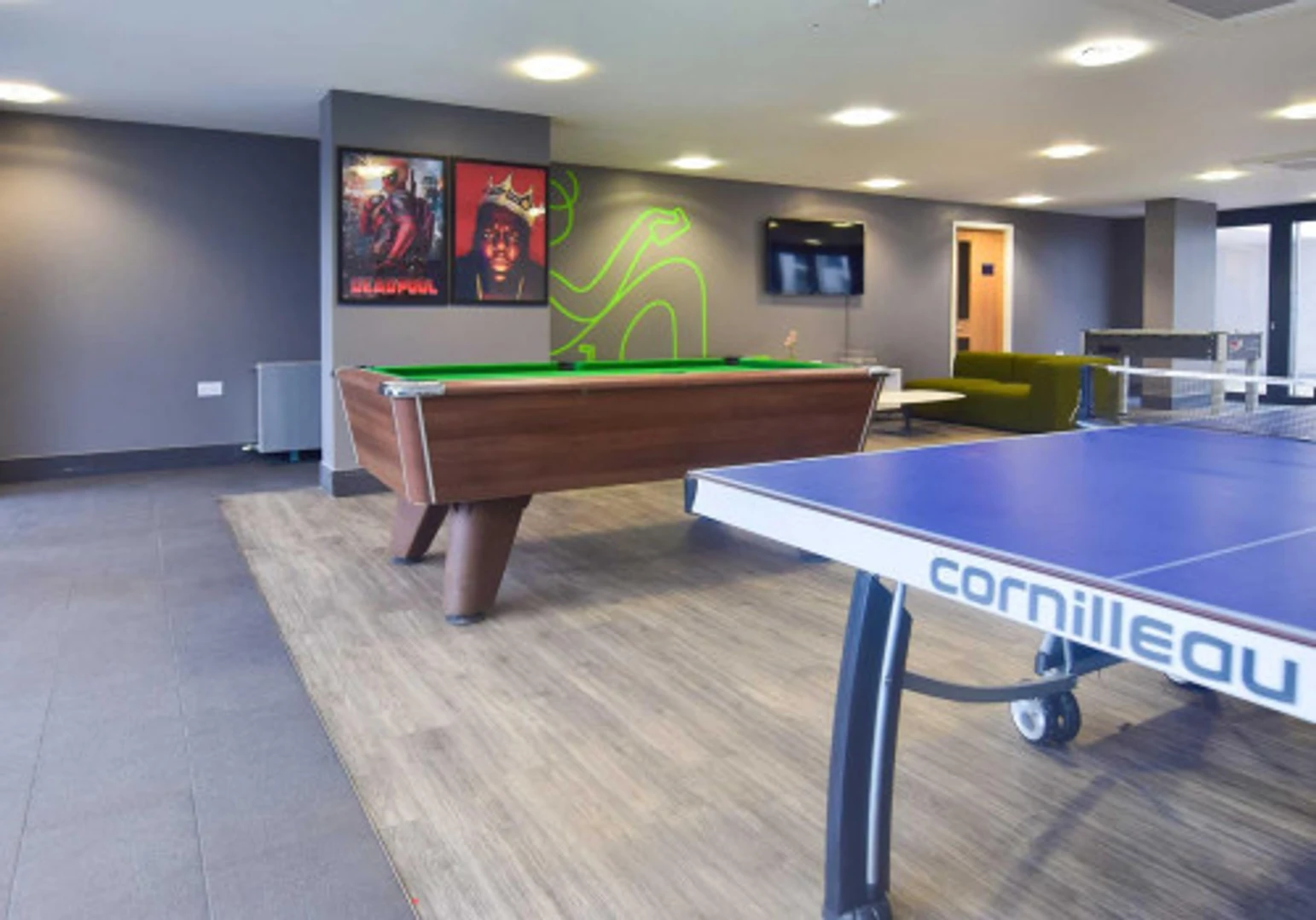 Budget-friendly student room close to campus in 